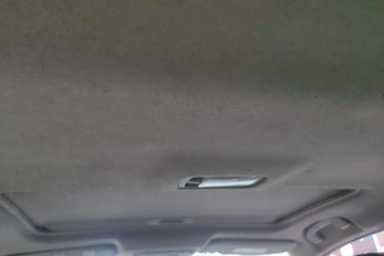 Used Nissan Sylphy 2019 1.6XV CVT Smart Connect Luxury Edition China VI Standard Headliner