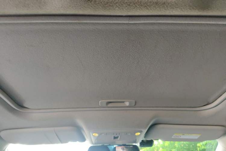 Used Nissan Sylphy 2019 1.6XV CVT Smart Connect Luxury Edition China V Standard Headliner
