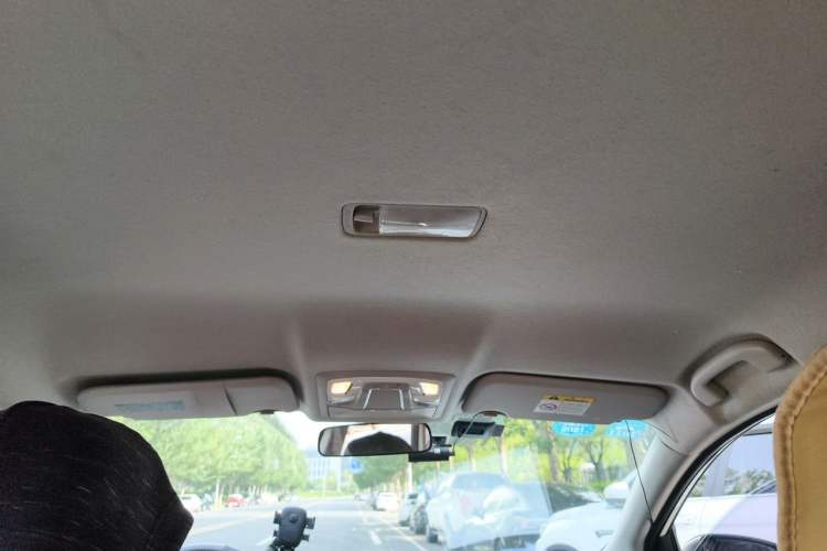 Used Nissan Sylphy 2019 Classic 1.6XE Manual Comfort Edition Headliner