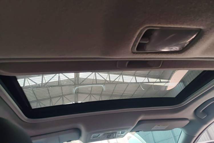 Used Nissan Sylphy 2019 Classic 1.6XL CVT Luxury Edition Headliner