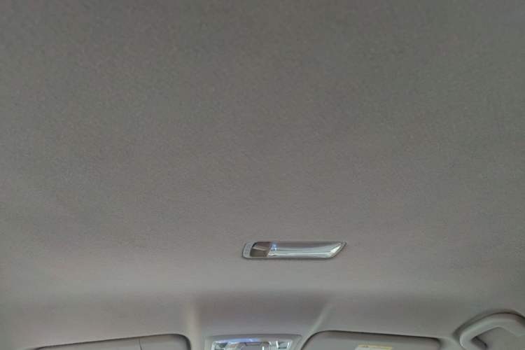 Used Nissan Sylphy 2019 Classic 1.6XE CVT Comfort Edition Headliner