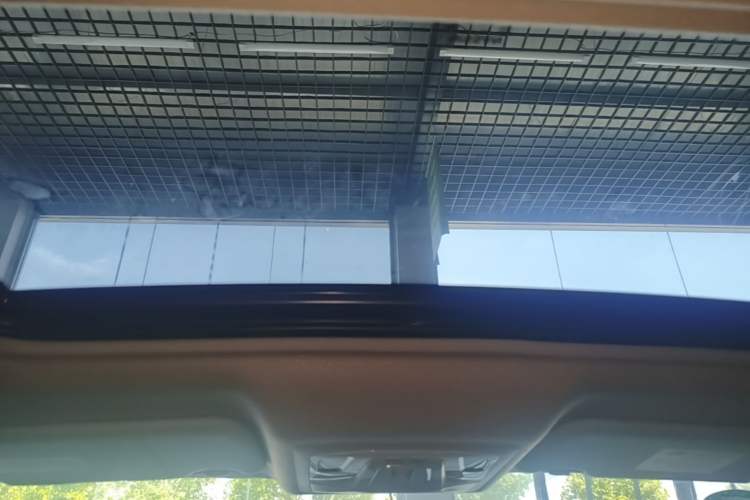 Used Nissan Sylphy 2019 Classic 1.6XL CVT Luxury Edition Headliner