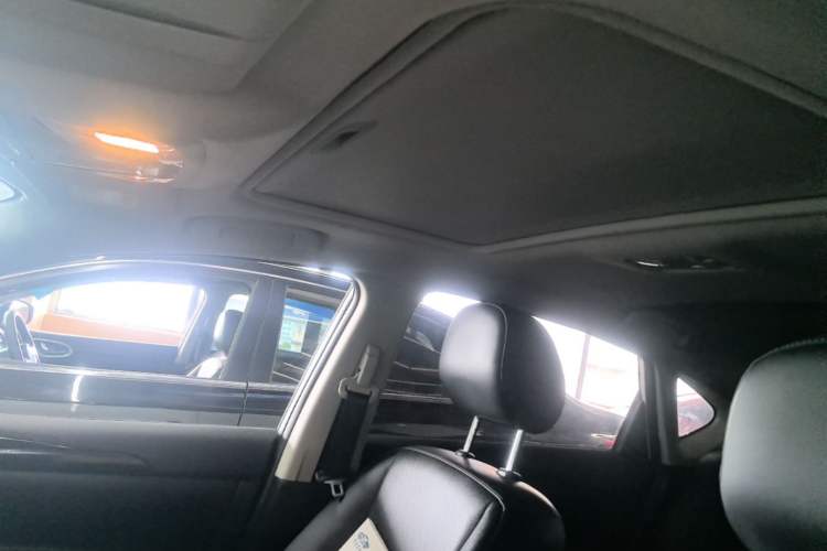 Used Nissan Sylphy 2019 Classic 1.6XL CVT Luxury Edition Headliner