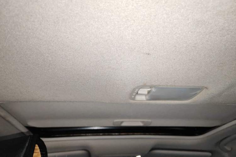 Used Nissan Sylphy 2019 1.6XV CVT Smart Connect Luxury Edition China V Standard Headliner