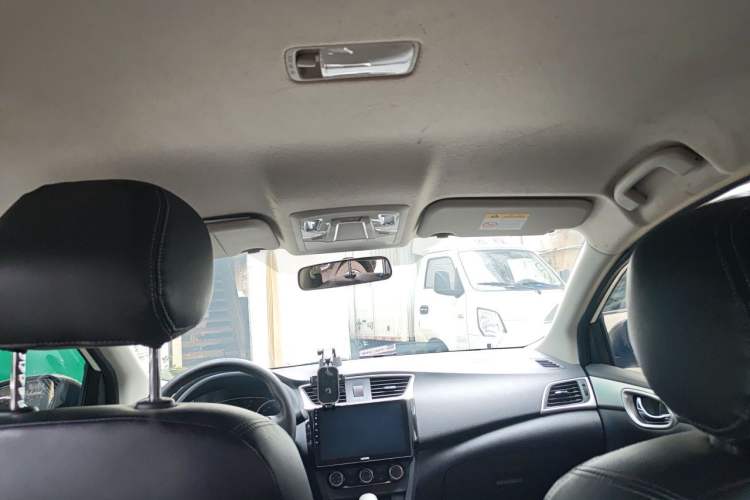 Used Nissan Sylphy 2019 Classic 1.6XE CVT Comfort Edition Headliner