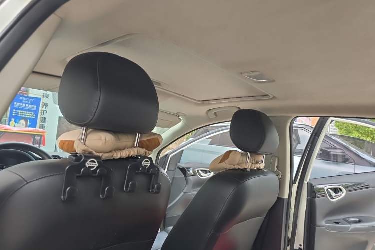 Used Nissan Sylphy 2019 Classic 1.6XL CVT Luxury Edition Headliner