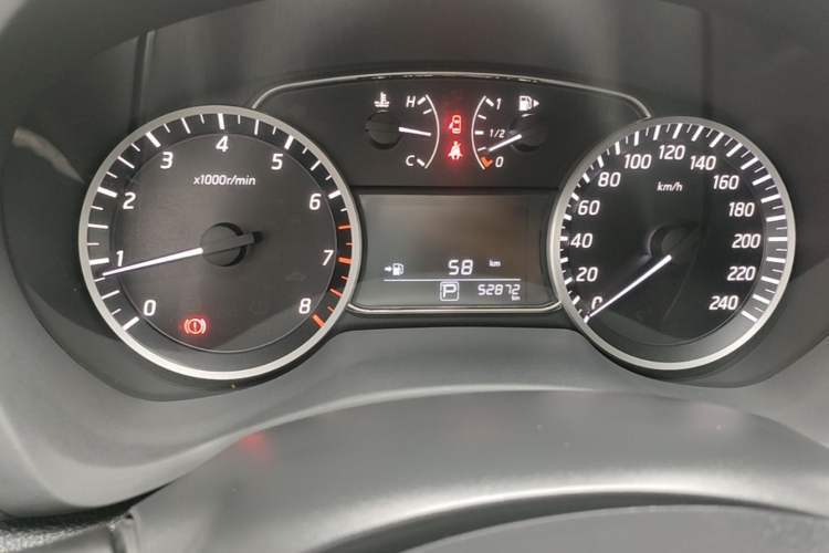 Used Nissan Sylphy 2019 Classic 1.6XL CVT Luxury Edition Instrument Cluster