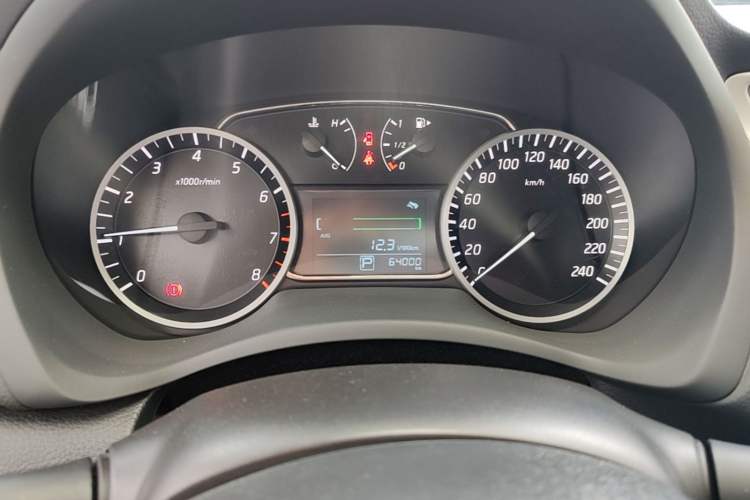 Used Nissan Sylphy 2019 Classic 1.6XE CVT Comfort Edition Instrument Cluster