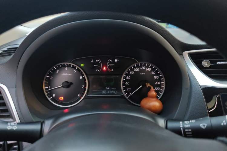 Used Nissan Sylphy 2019 1.6XV CVT Smart Connect Luxury Edition China VI Standard Instrument Cluster