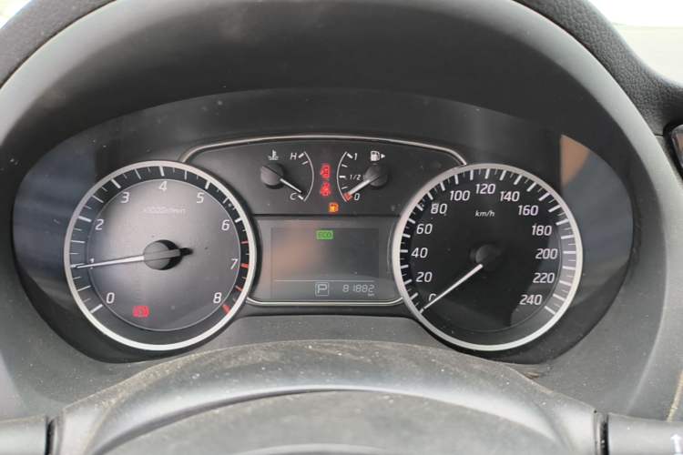 Used Nissan Sylphy 2019 Classic 1.6XE CVT Comfort Edition Instrument Cluster