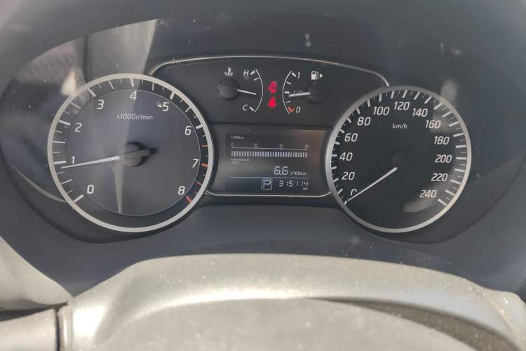 Used Nissan Sylphy 2019 Classic 1.6XE CVT Comfort Edition Instrument Cluster