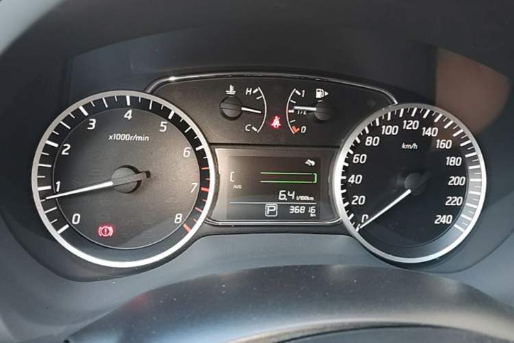Used Nissan Sylphy 2019 Classic 1.6XL CVT Luxury Edition Instrument Cluster
