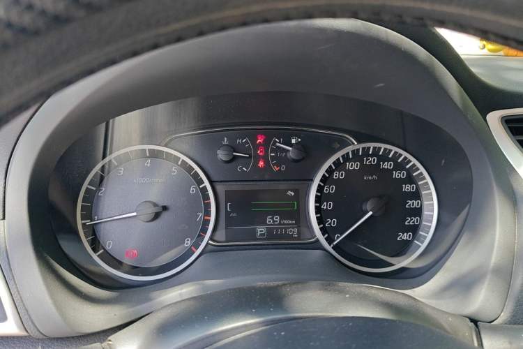 Used Nissan Sylphy 2019 Classic 1.6XL CVT Luxury Edition Instrument Cluster