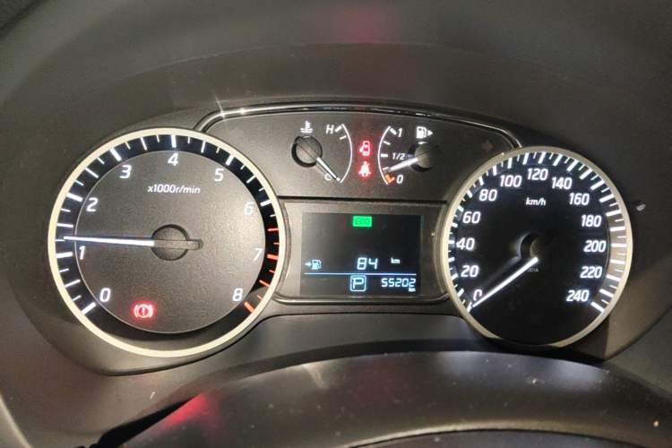 Used Nissan Sylphy 2019 1.6XV CVT Smart Connect Luxury Edition China VI Standard Instrument Cluster
