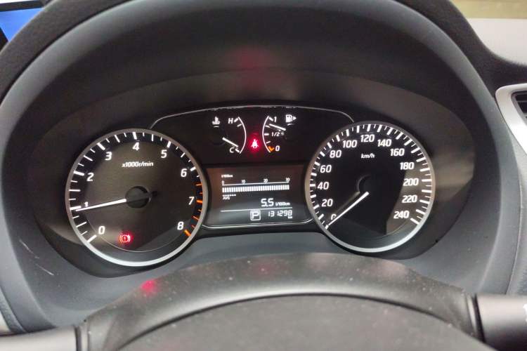 Used Nissan Sylphy 2019 Classic 1.6XE CVT Comfort Edition Instrument Cluster