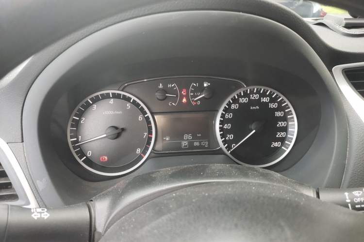 Used Nissan Sylphy 2019 Classic 1.6XE CVT Comfort Edition Instrument Cluster