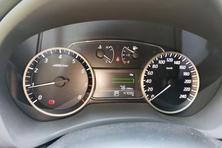 Used Nissan Sylphy 2019 Classic 1.6XL CVT Luxury Edition Instrument Cluster