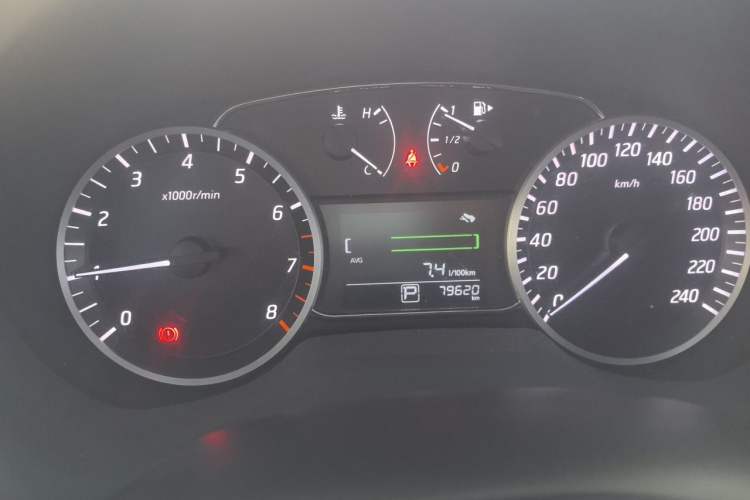 Used Nissan Sylphy 2019 Classic 1.6XE+ CVT Smart Connect Luxury Edition Instrument Cluster
