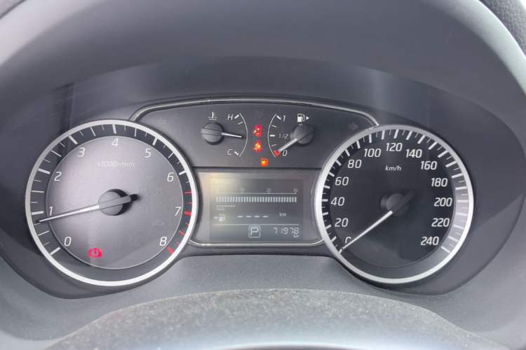 Used Nissan Sylphy 2019 Classic 1.6XL CVT Luxury Edition Instrument Cluster