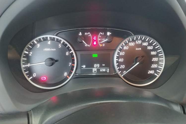 Used Nissan Sylphy 2019 Classic 1.6XL CVT Luxury Edition Instrument Cluster