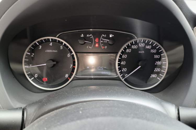 Used Nissan Sylphy 2019 1.6XL Manual Luxury Edition China V Standard Instrument Cluster