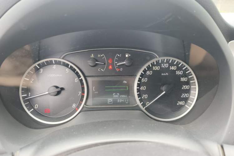 Used Nissan Sylphy 2019 Classic 1.6XE CVT Comfort Edition Instrument Cluster