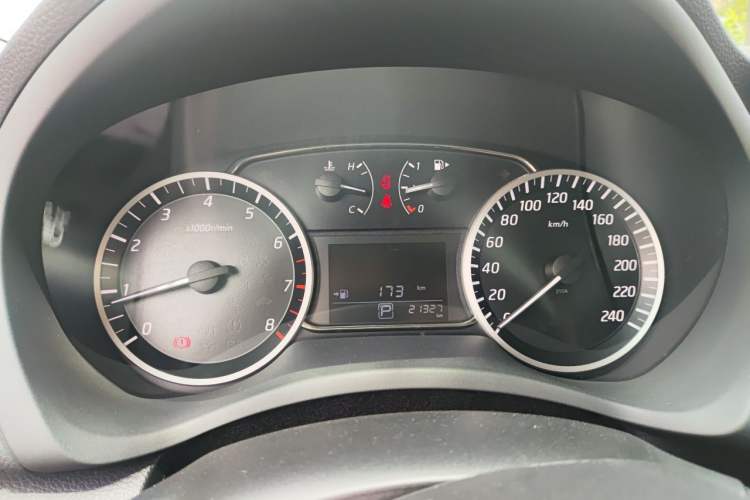 Used Nissan Sylphy 2019 Classic 1.6XE CVT Comfort Edition Instrument Cluster