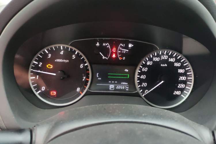 Used Nissan Sylphy 2019 Classic 1.6XE CVT Comfort Edition Instrument Cluster