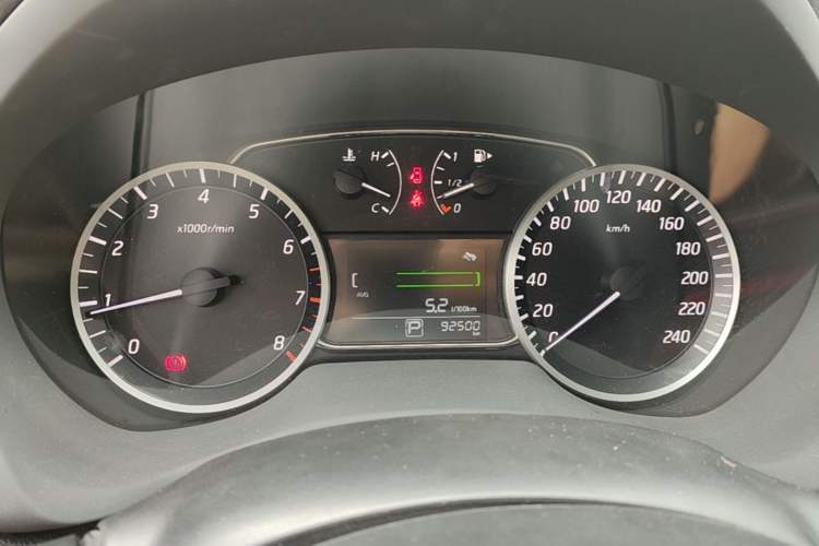 Used Nissan Sylphy 2019 Classic 1.6XE CVT Comfort Edition Instrument Cluster