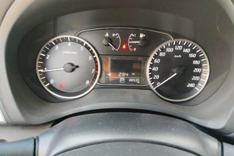 Used Nissan Sylphy 2019 1.6XV CVT Smart Connect Luxury Edition China V Standard Instrument Cluster
