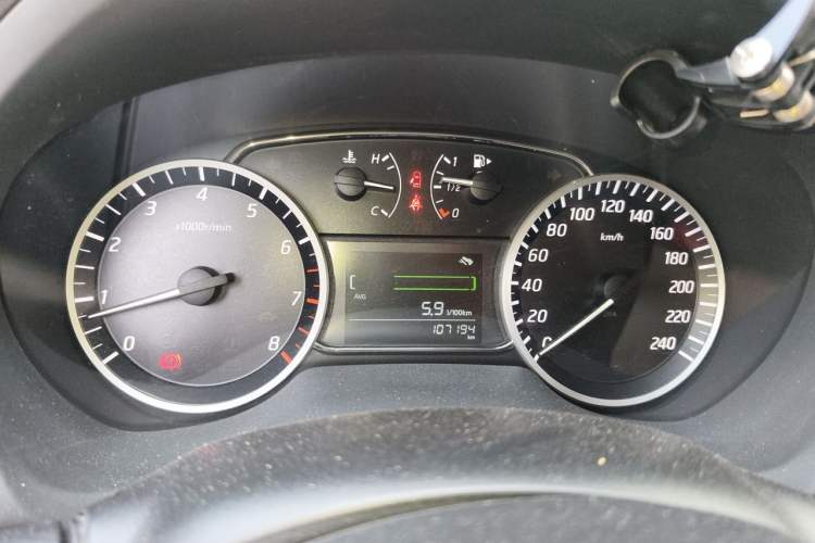 Used Nissan Sylphy 2019 Classic 1.6XE Manual Comfort Edition Instrument Cluster