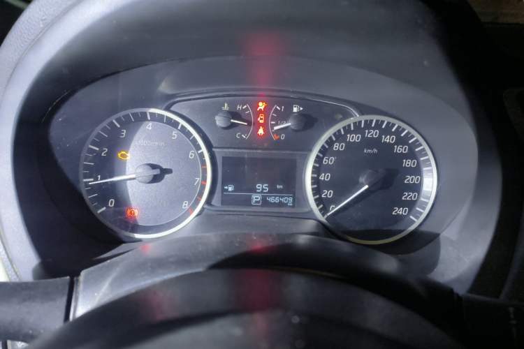 Used Nissan Sylphy 2019 1.6XV CVT Smart Connect Luxury Edition China VI Standard Instrument Cluster