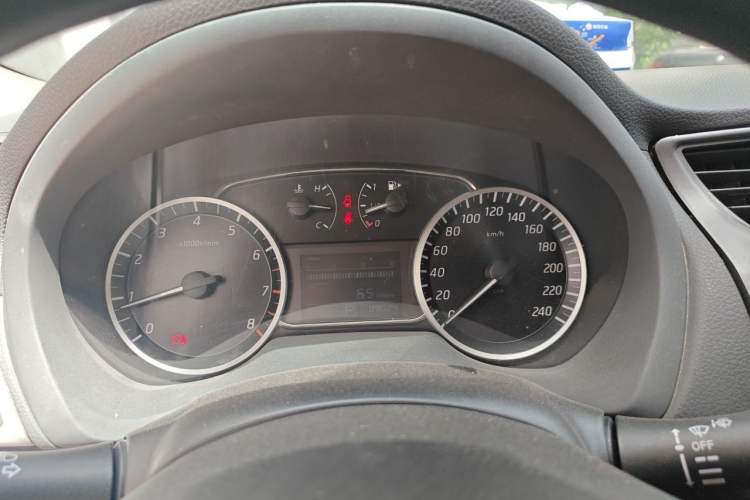 Used Nissan Sylphy 2019 Classic 1.6XE CVT Comfort Edition Instrument Cluster