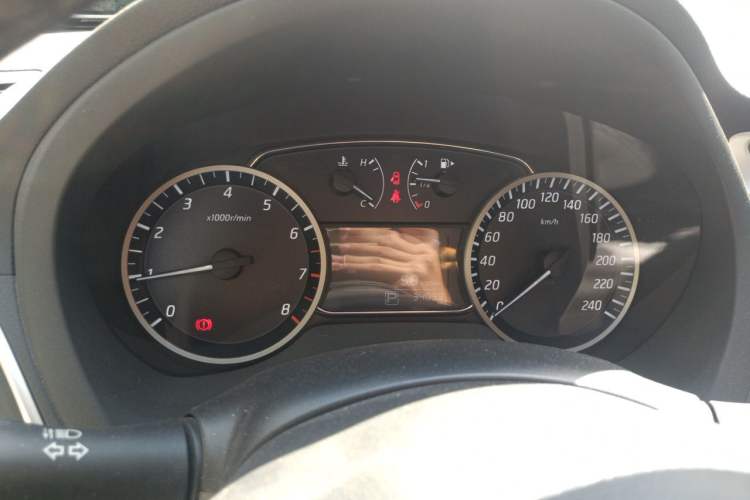 Used Nissan Sylphy 2019 1.6XV CVT Smart Connect Luxury Edition China V Standard Instrument Cluster