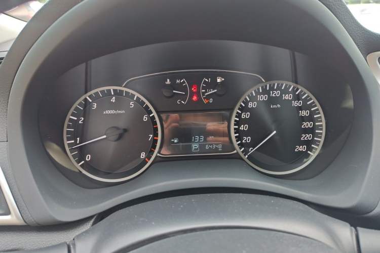 Used Nissan Sylphy 2019 1.6XV CVT Smart Connect Luxury Edition China V Standard Instrument Cluster