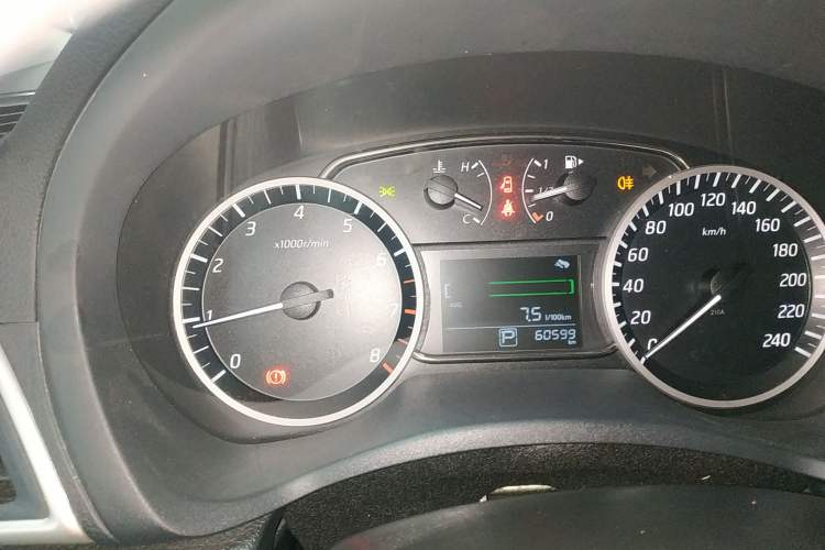 Used Nissan Sylphy 2019 Classic 1.6XE CVT Comfort Edition Instrument Cluster
