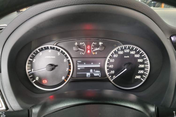 Used Nissan Sylphy 2019 Classic 1.6XE CVT Comfort Edition Instrument Cluster