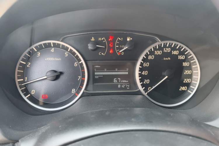 Used Nissan Sylphy 2019 Classic 1.6XE Manual Comfort Edition Instrument Cluster