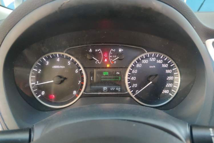 Used Nissan Sylphy 2019 1.6XV CVT Smart Connect Luxury Edition China V Standard Instrument Cluster