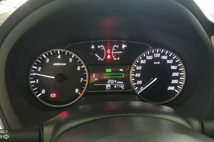 Used Nissan Sylphy 2019 1.6XV CVT Smart Connect Luxury Edition China VI Standard Instrument Cluster