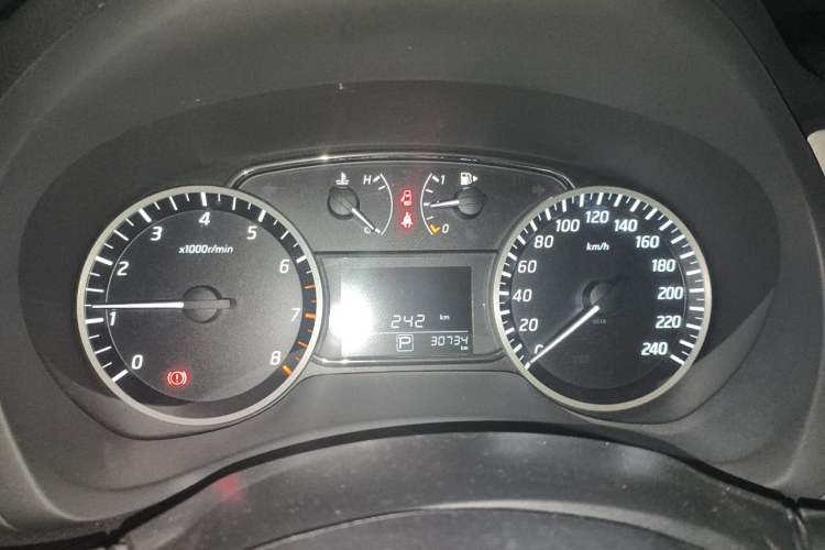 Used Nissan Sylphy 2019 1.6XV CVT Smart Connect Luxury Edition China V Standard Instrument Cluster