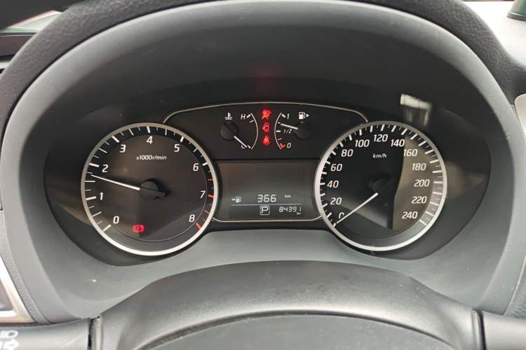 Used Nissan Sylphy 2019 Classic 1.6XE CVT Comfort Edition Instrument Cluster
