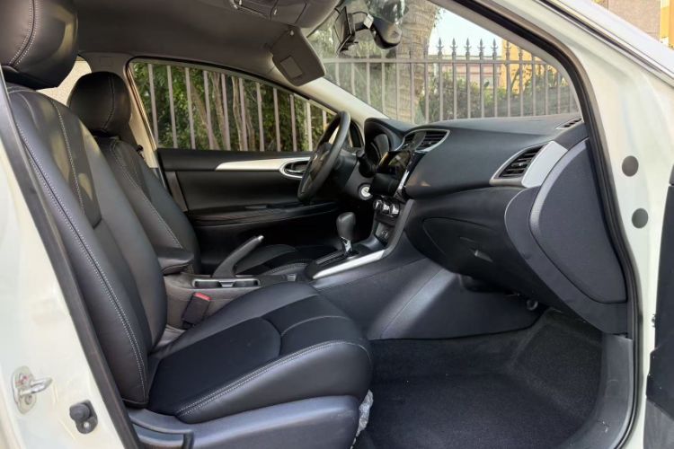 Used Nissan Sylphy 2019 Classic 1.6XE CVT Comfort Edition Interior 1