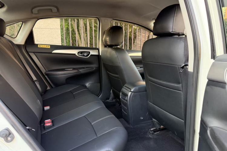 Used Nissan Sylphy 2019 Classic 1.6XE CVT Comfort Edition Interior 3