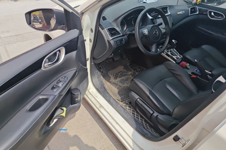 Used Nissan Sylphy 2019 1.6XV CVT Smart Connect Luxury Edition China VI Standard Interior 3
