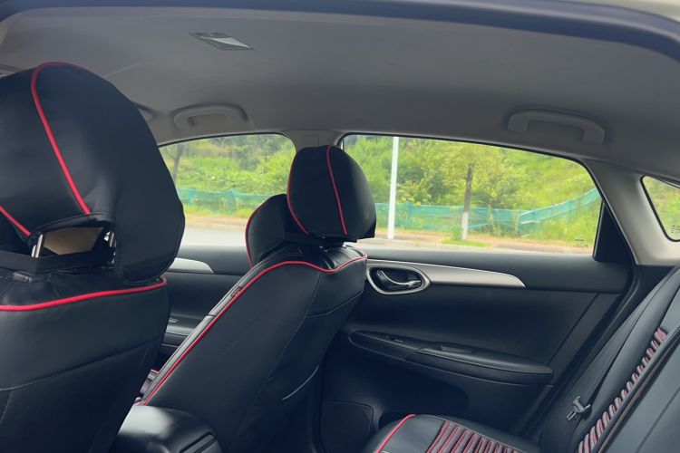 Used Nissan Sylphy 2019 Classic 1.6XE CVT Comfort Edition Interior 4