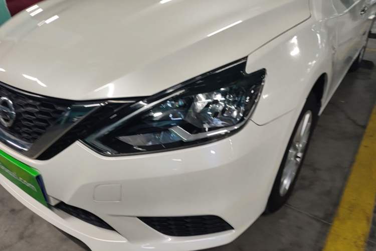 Used Nissan Sylphy 2019 Classic 1.6XE CVT Comfort Edition Left Front Headlight