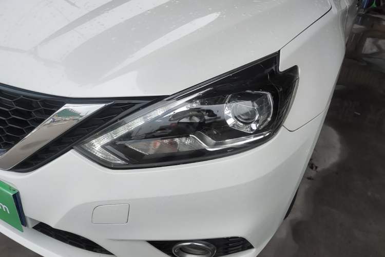 Used Nissan Sylphy 2019 1.6XV CVT Smart Connect Luxury Edition China VI Standard Left Front Headlight