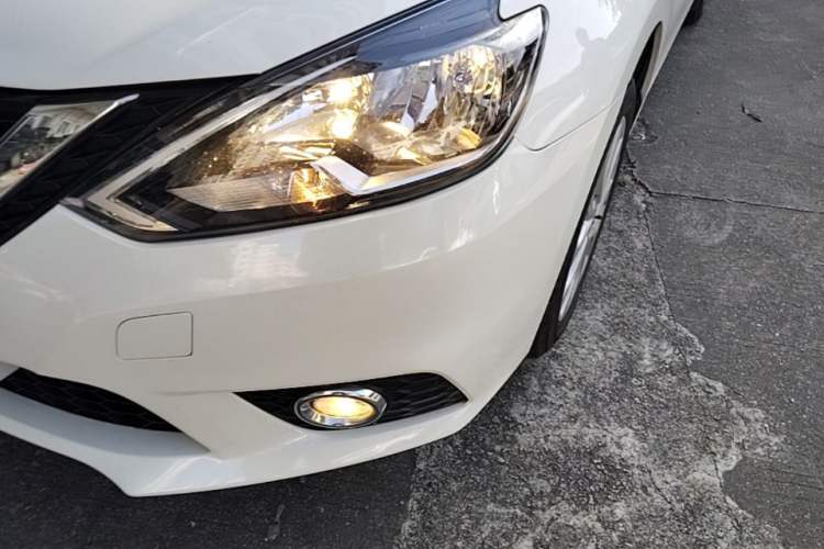Used Nissan Sylphy 2019 Classic 1.6XL CVT Luxury Edition Left Front Headlight