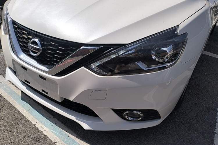 Used Nissan Sylphy 2019 1.6XV CVT Smart Connect Luxury Edition China VI Standard Left Front Headlight